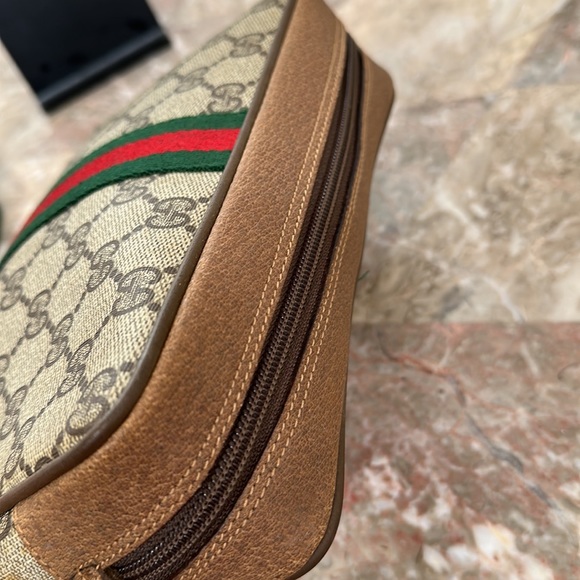 Gucci PVC vintage pouch w fashion chain - Picture 4 of 9